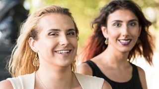 Η αύξηση του τρανς πορνό